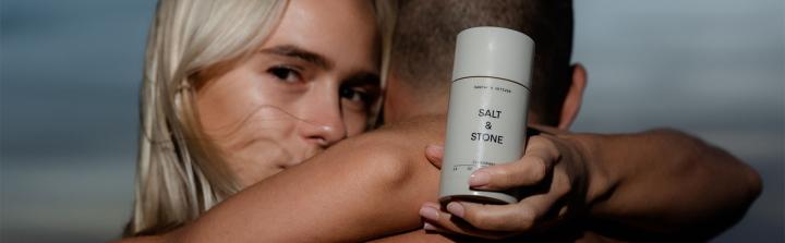 Więcej przyjemności w codzienności. Salt&Stone kolejną marką w polskiej Sephorze